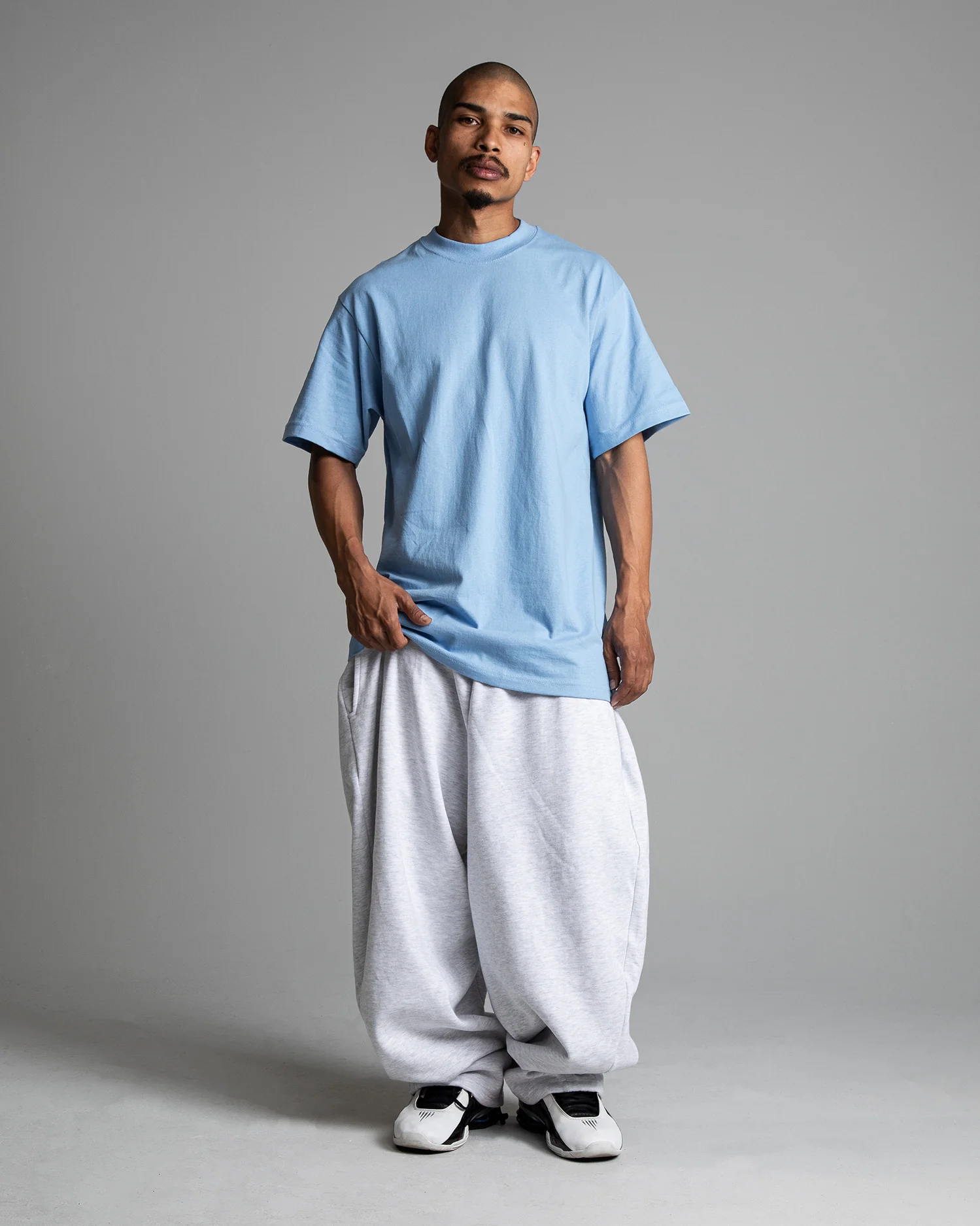 7.5oz Max Heavyweight Short Sleeve - Image 16