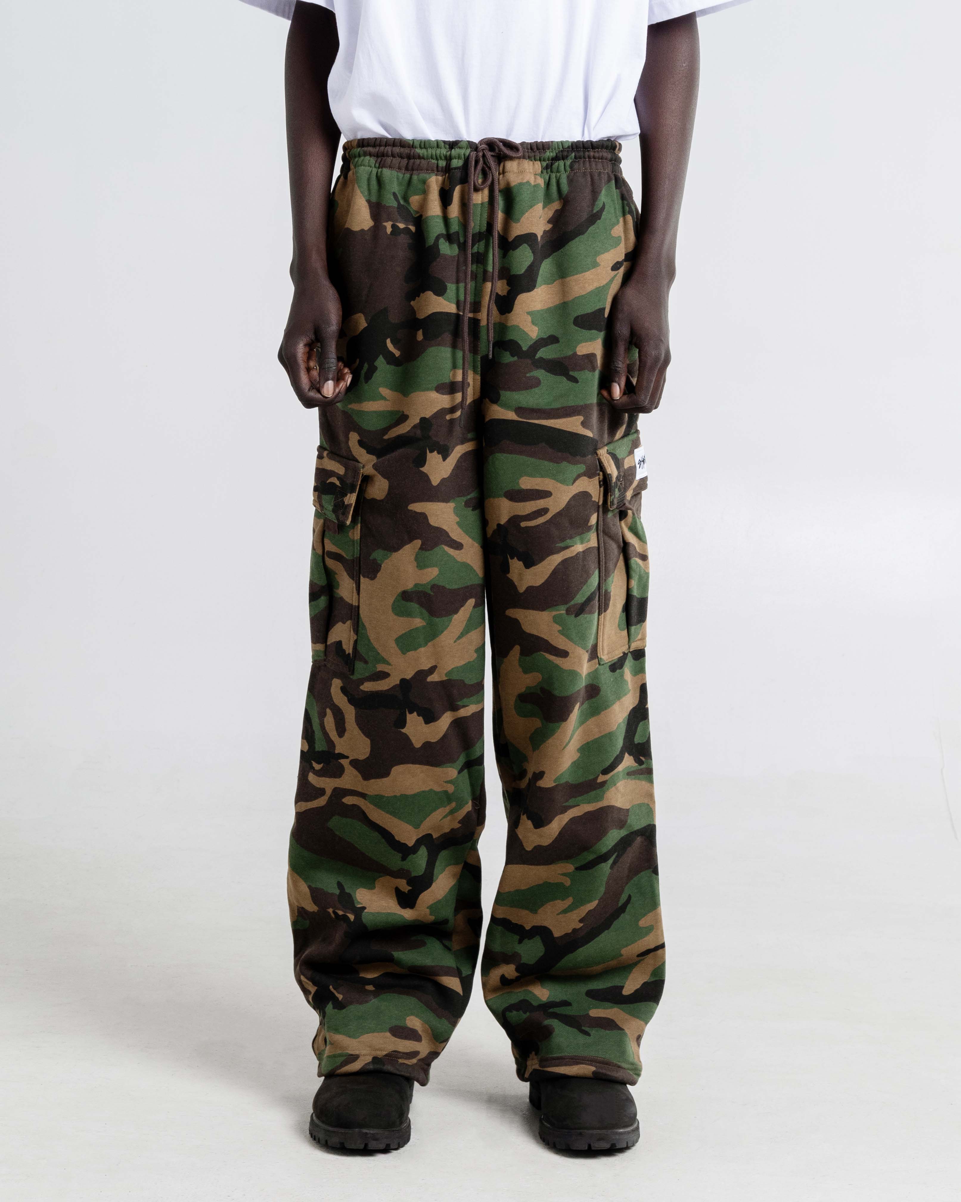 Heavy Fleece Cargo Pants - Image 14